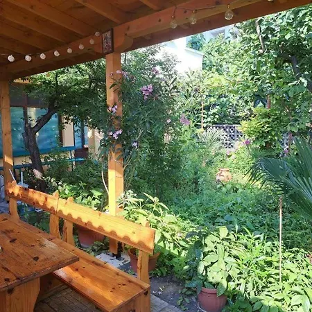 Family Magnolia - Summer Guest house Primorsko